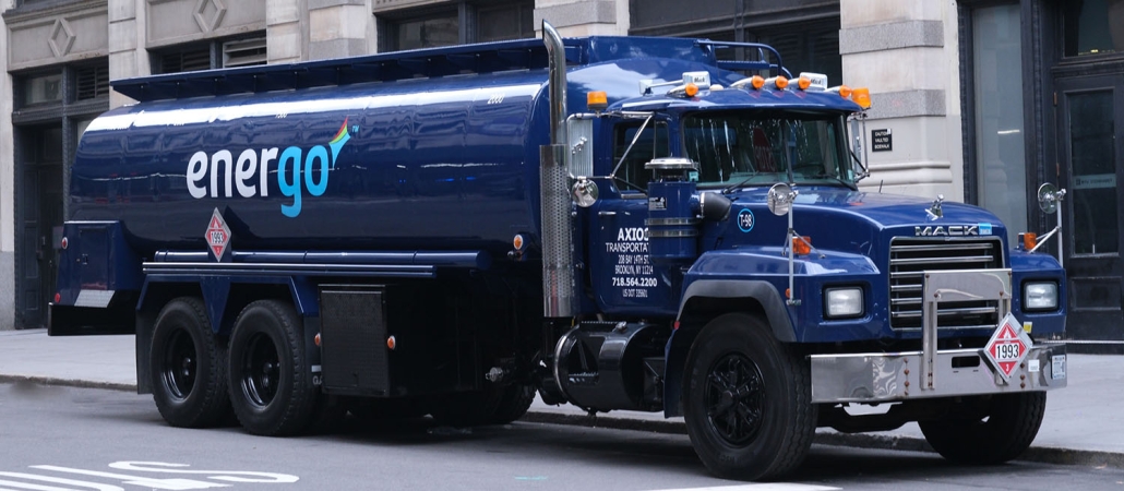 Energo truck in front of building (cropped)